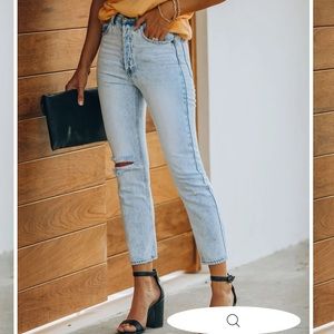 Lennon Distressed High Rise Denim